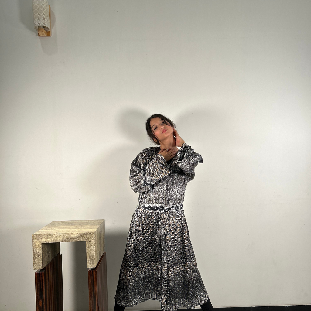 Women’s Printed Lightweight Silk Kimono – Luxe and Flowing Style