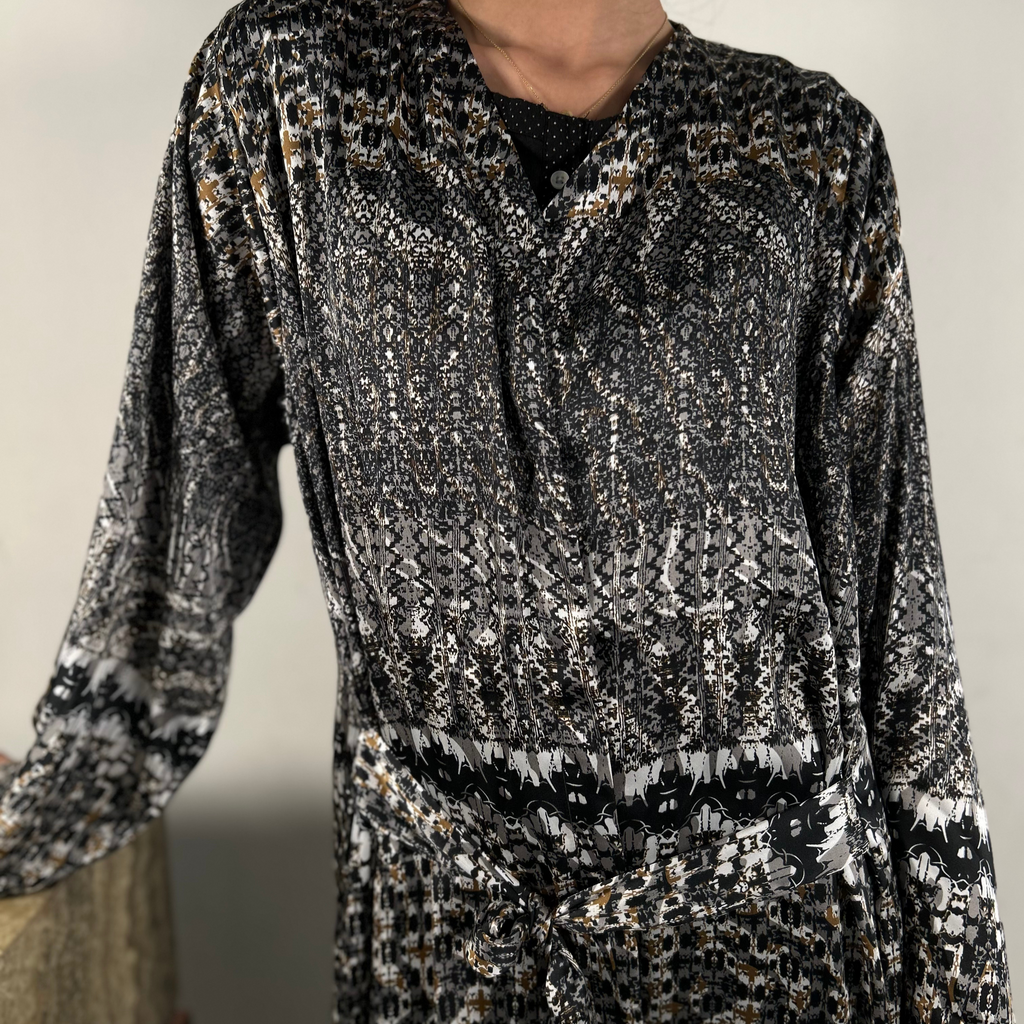 Women’s Printed Lightweight Silk Kimono – Luxe and Flowing Style