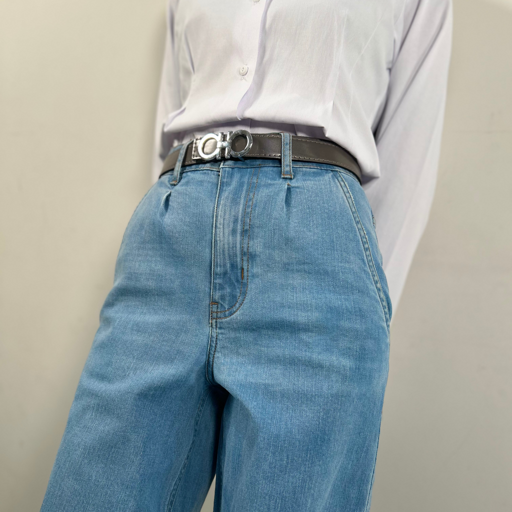 High-Rise Wide Leg Stretch Denim – Effortless Comfort, Elevated Style