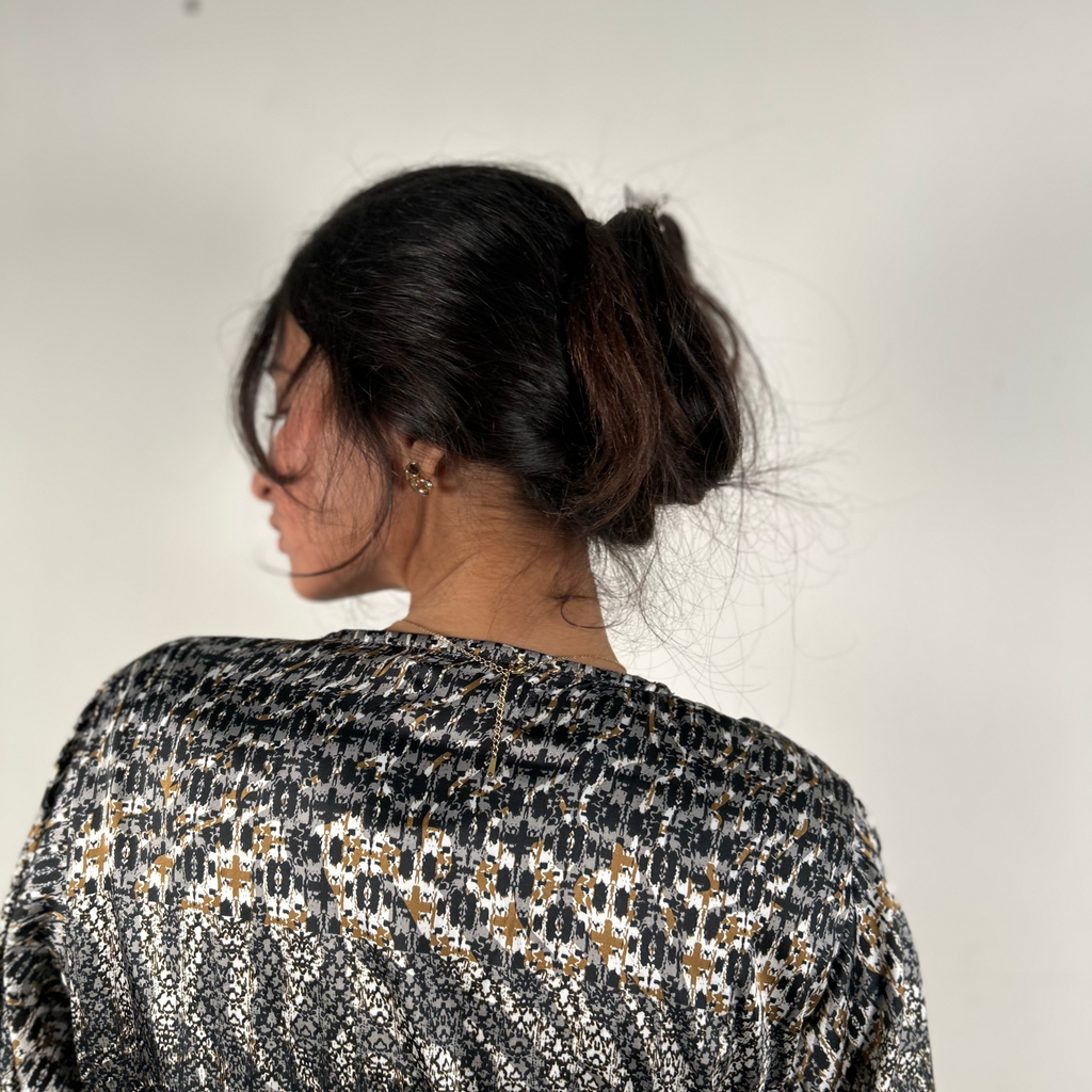 Women’s Printed Lightweight Silk Kimono – Luxe and Flowing Style