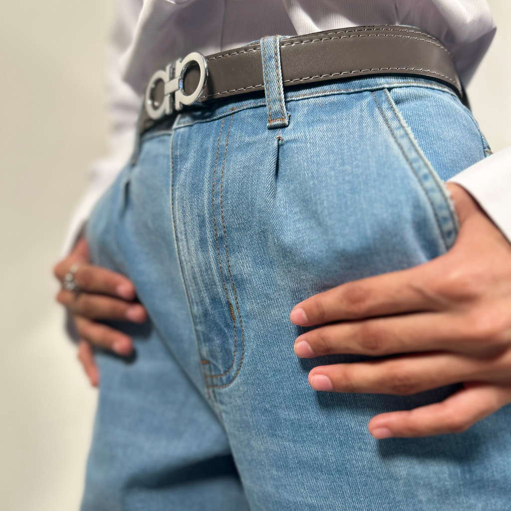 High-Rise Wide Leg Stretch Denim – Effortless Comfort, Elevated Style