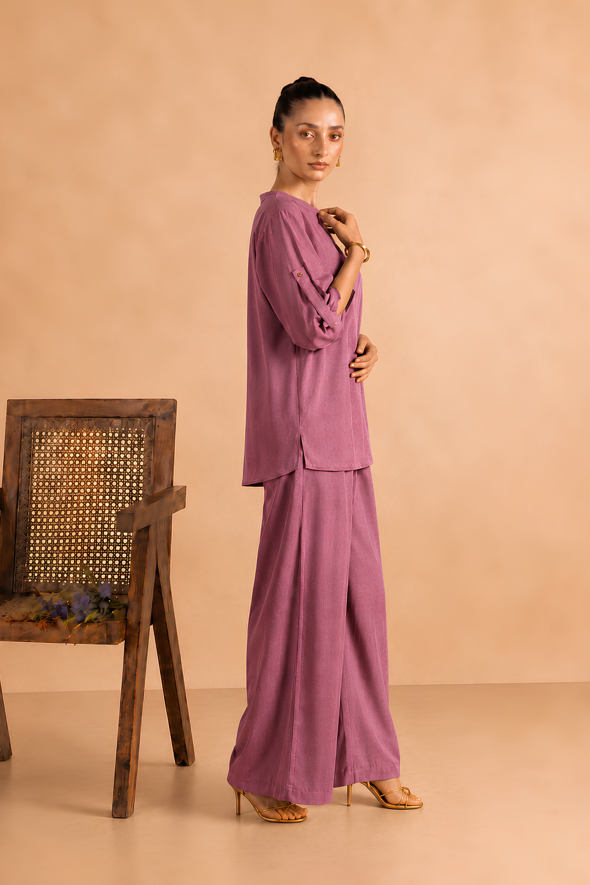 Dusty Rose Cotton-Viscose Co-ord Set for women in Pakistan - side view | MannMoji