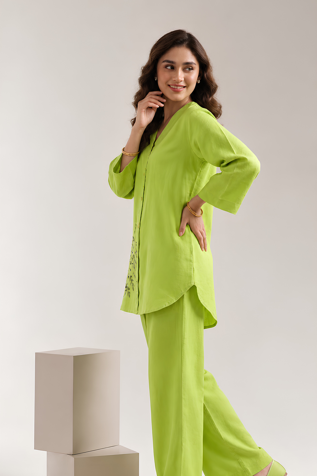 Parrot Green Blossom Irish Linen Co-Ord Set for women in Pakistan - side view | MannMoji